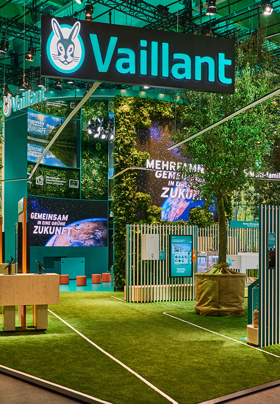Vaillant Booth