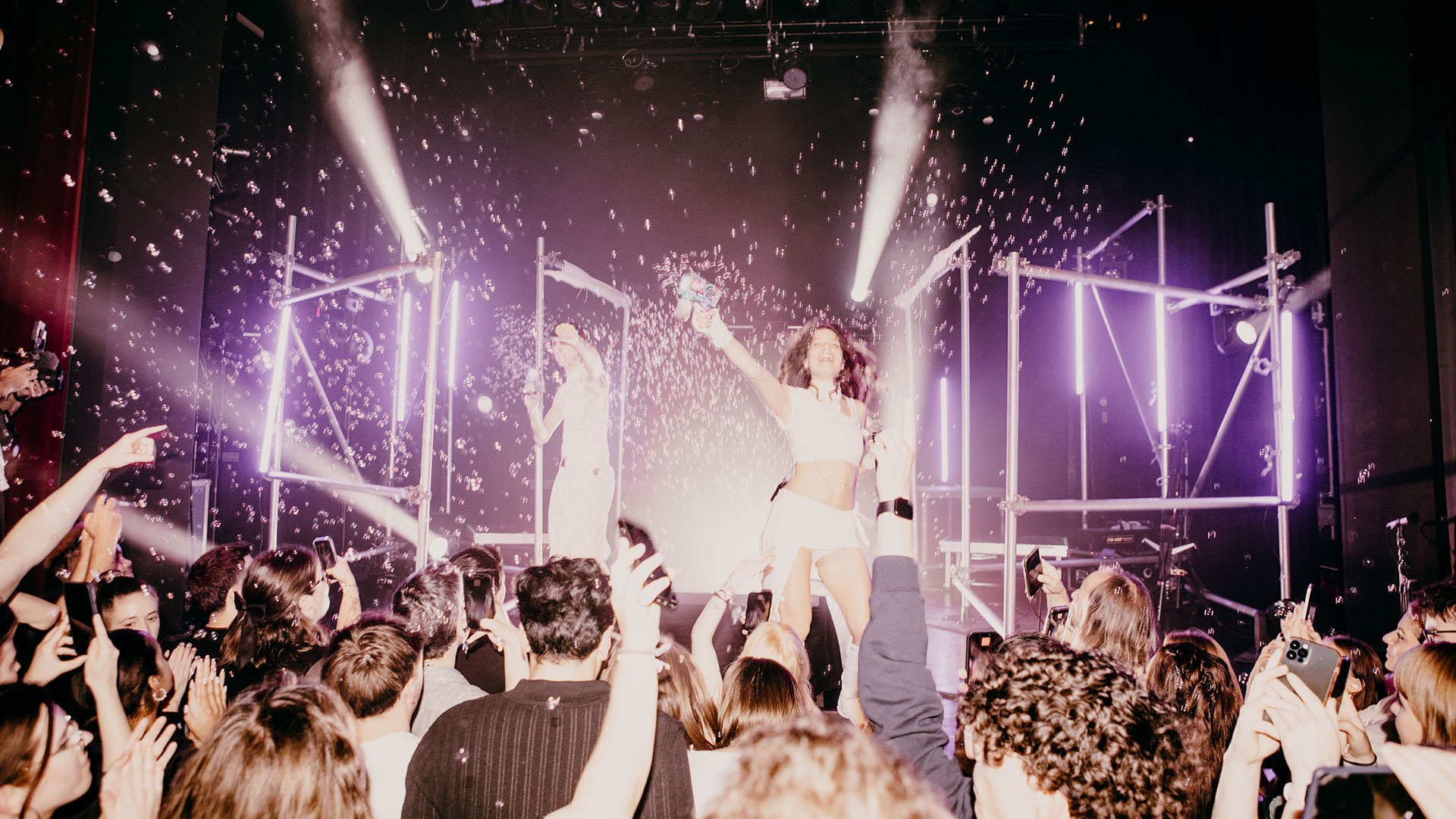 AMBION-Abor-und-Tynna-Clubtour-2025_02