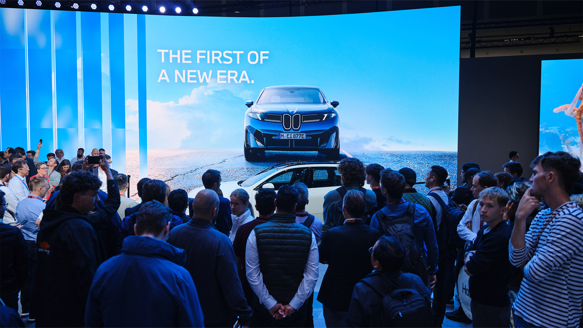AMBION-BMW-IAA25-11